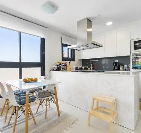 Jeramy アパート トレビエハ